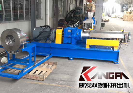 產出成本、效率、供貨商、設備體驗...高性價比雙螺桿擠出機設備該如何抉擇?